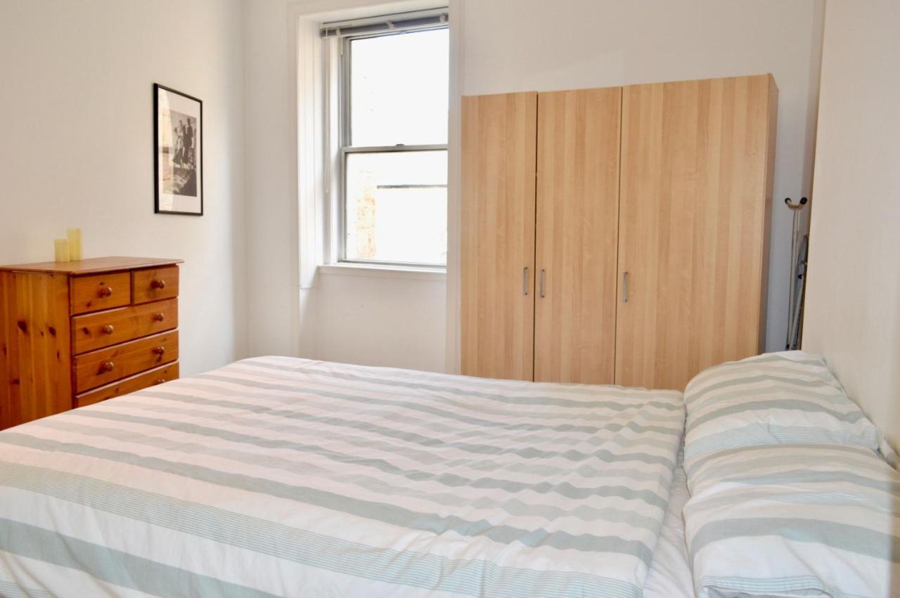 Appartement And Inviting 2 Bedroom Perfect For Festival
